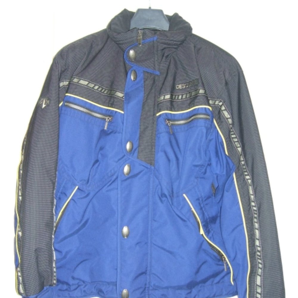 Descente Ski 2 pc Ski Suit